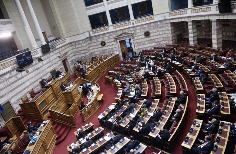 Μητσοτάκης, Τσίπρας, Ανδρουλάκης πήραν το όπλο τους